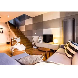  Apartment Srutowa